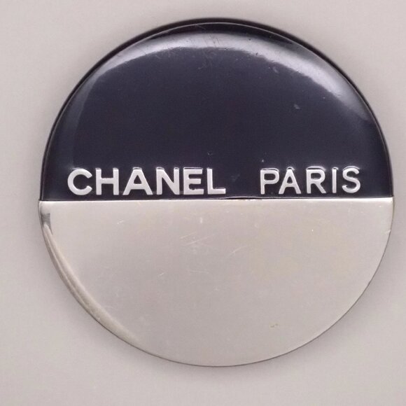 CHANEL Logo Round Bicolor Brooch 00A Metal Plastic Black Silver France 83KA600 - Picture 1 of 16